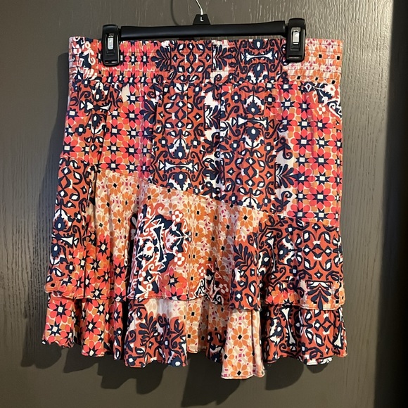 Cabi Isabel Layered/Tiered Skirt, Multi-colored, Size L - Picture 4 of 5